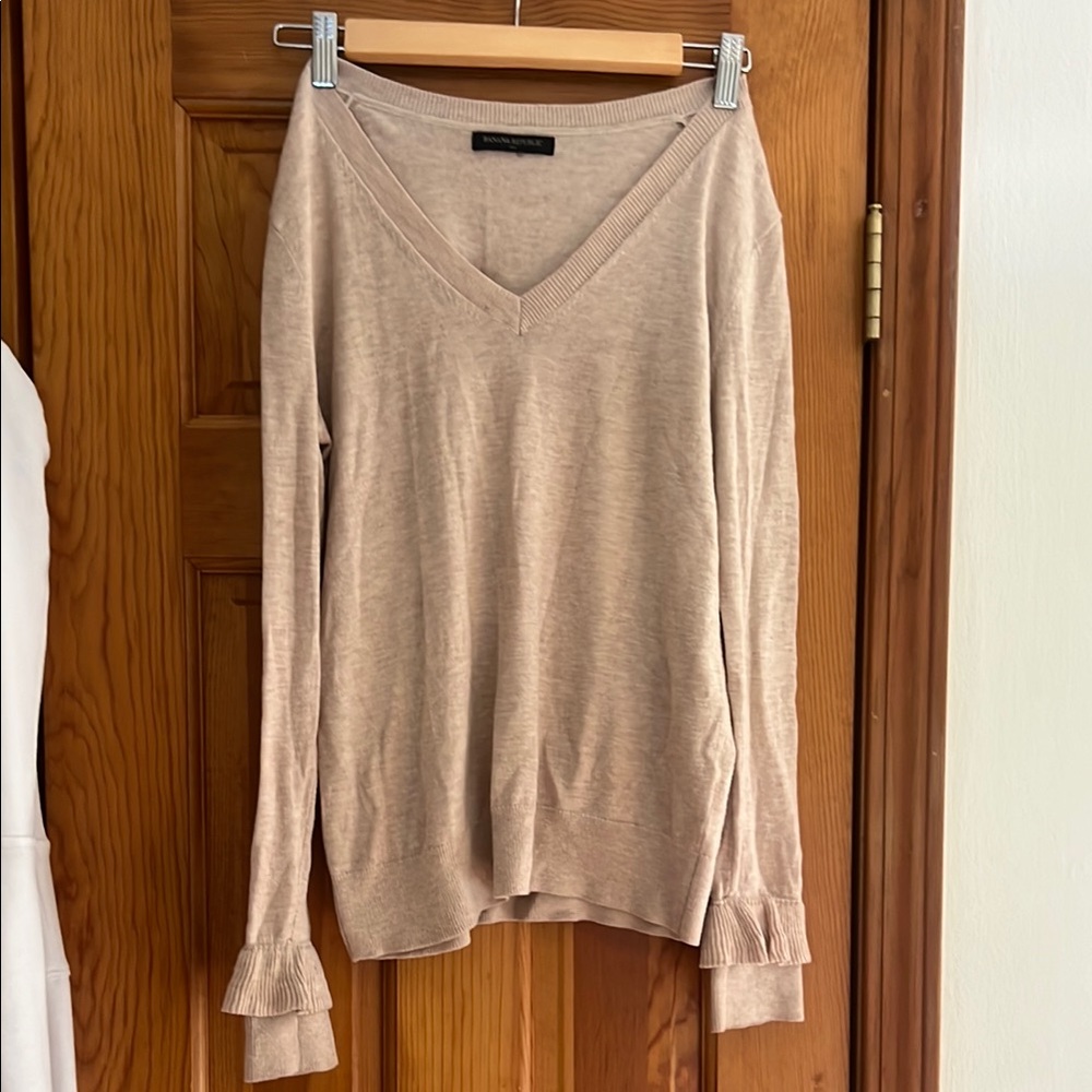 Banana Republic Light Beige Knit Top